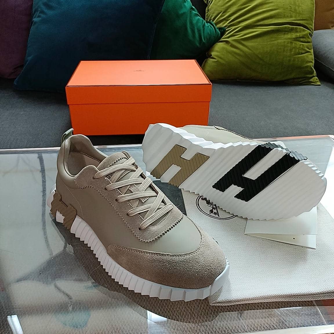 Hermes Sneaker H-107